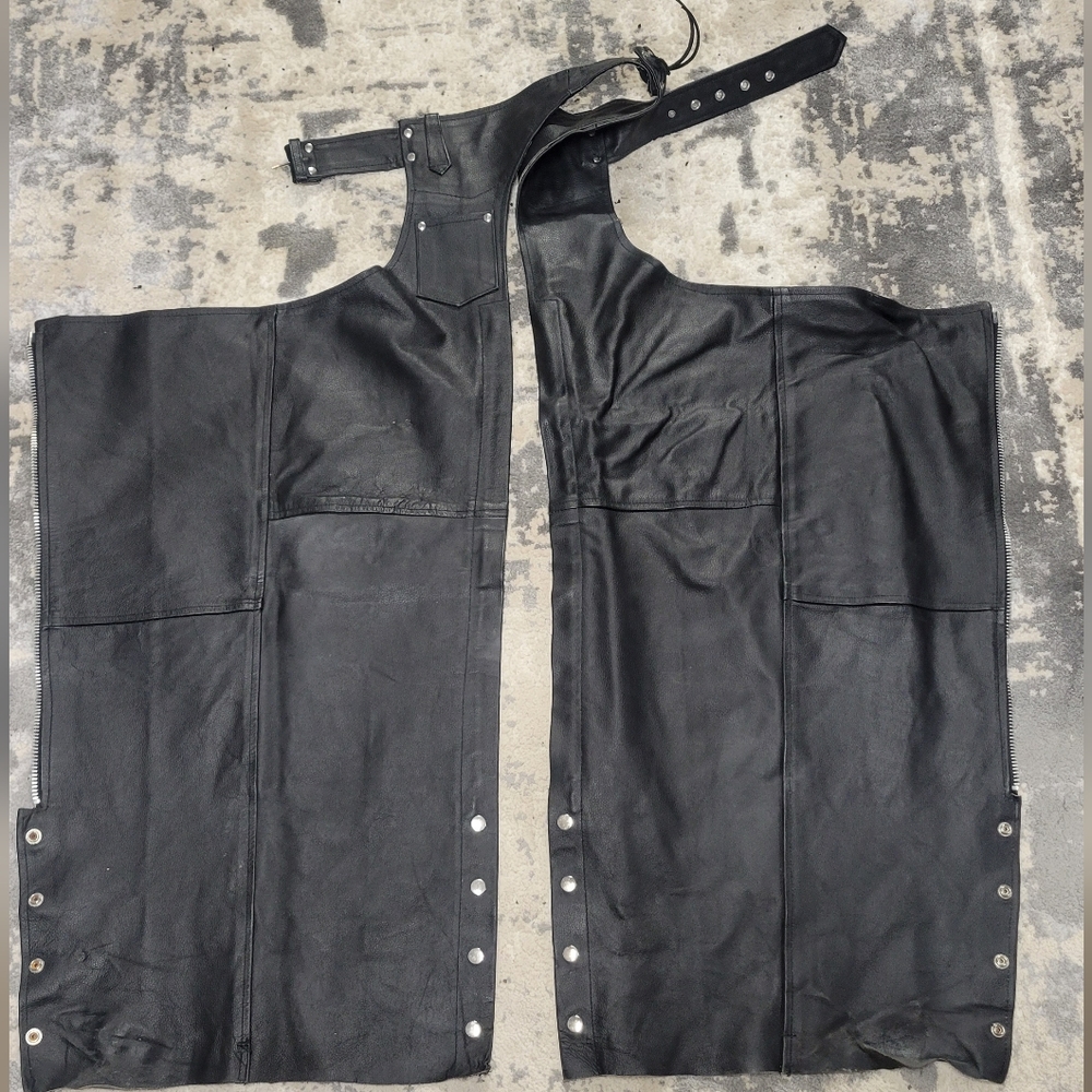 Womens black leather chaps S